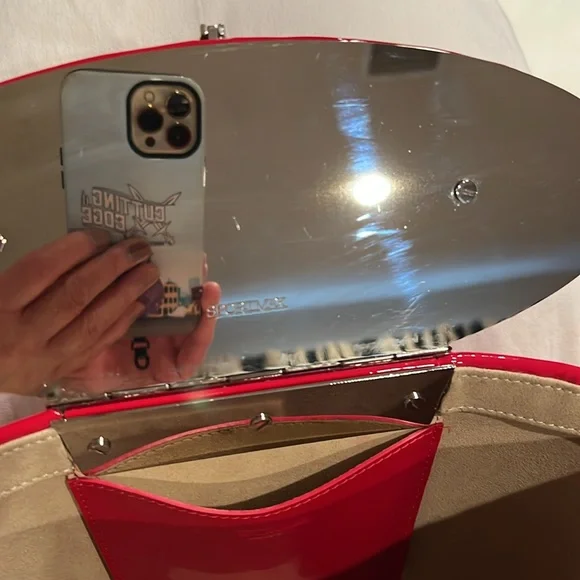 Sport max by Max Mara Red Patent Leather Bucket Bag - Picture 4 of 11